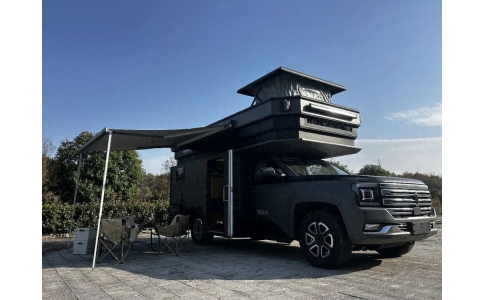 组合升顶+硬派四驱房车，5月15-17亮相成都房车展，全能型房车