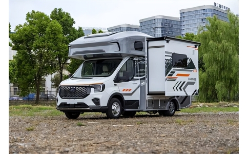 48V水电自由！瑞弗F820房车，全家旅居一车搞定