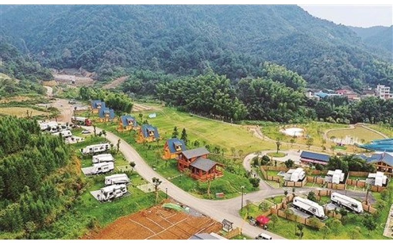 [走进乡村看小康] 湖南省武冈市古山村:好风景 好