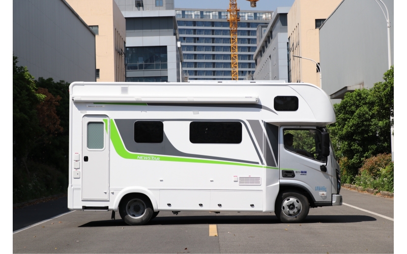 大空间的混动房车，动力足电力够，轻松实现把房车当房子住