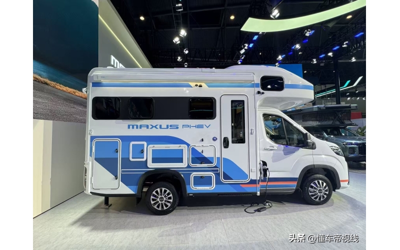 新车 - 2025成都车展探馆：上汽大通房车家族实车曝光，明日上市