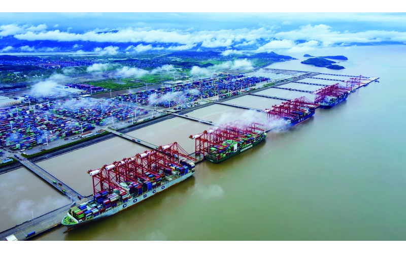 宁波舟山港成为全球首个年货物吞吐量超14亿吨大港