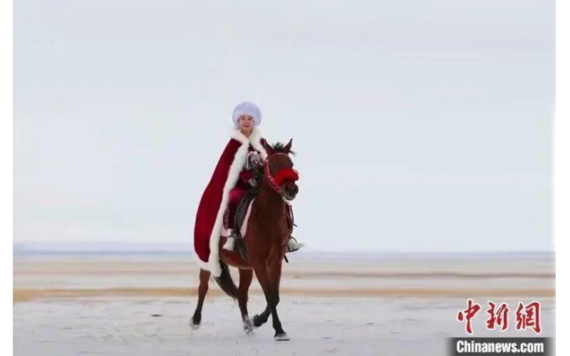 中新人物丨贺娇龙，策马远行