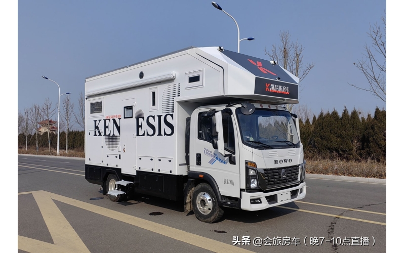 售28.6万，豪沃3.0T四气囊轻卡房车，凯尼斯专利可翻额头维修方便
