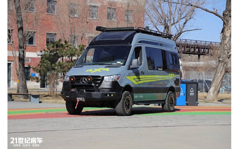 移动行宫天花板！康派斯奔驰Sprinter 3.0T 4&times;4越野房车